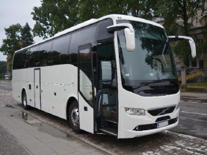 OdraTravel.pl oferuje wynajem komfortowych autokarów, realizuje transfery krajowe i zagraniczne.